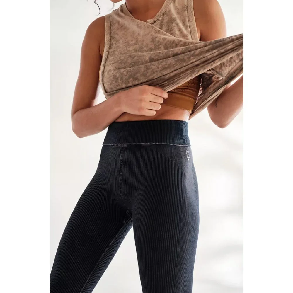 Free People Ultra High-Rise 7/8 Happiness Runs Leggings NWOT